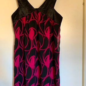 Black and magenta color short dress